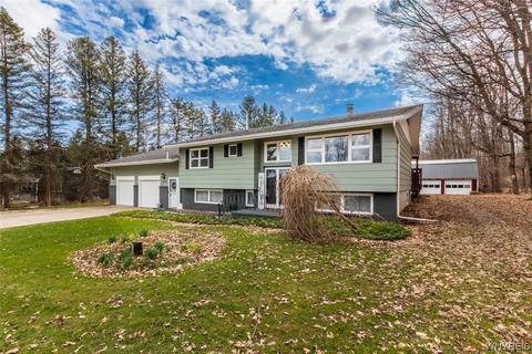 11535 Meahl Rd, Newstead, NY 14001