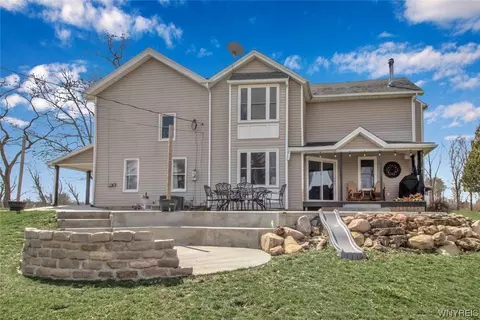 7556 Bank Street Rd, Elba, NY 14058
