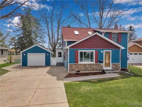 13455 Irving St, Alden, NY 14004