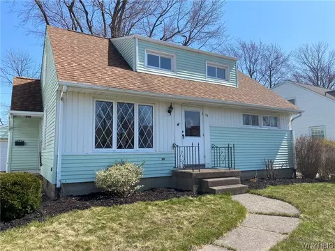54 Sherwin Dr, Tonawanda, NY 14150