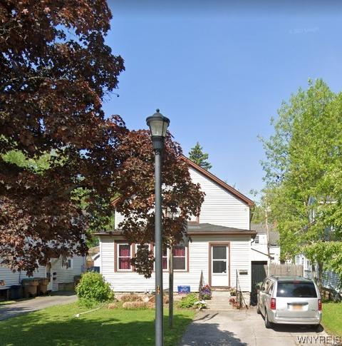 72 Liberty Ter, Cheektowaga, NY 14215