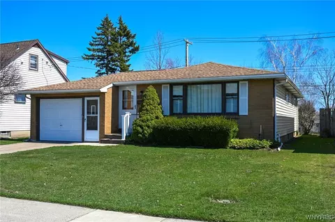 107 Colette Ave, Cheektowaga, NY 14227