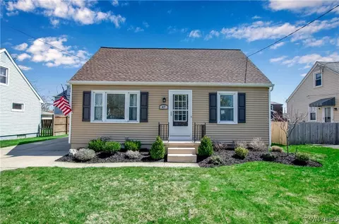 47 Savona St, West Seneca, NY 14210