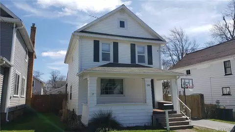 150 Harvey Ave, Lockport, NY 14094