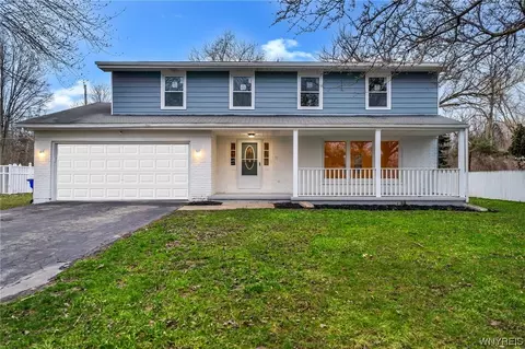 415 Lynnbrook Dr, Porter, NY 14174