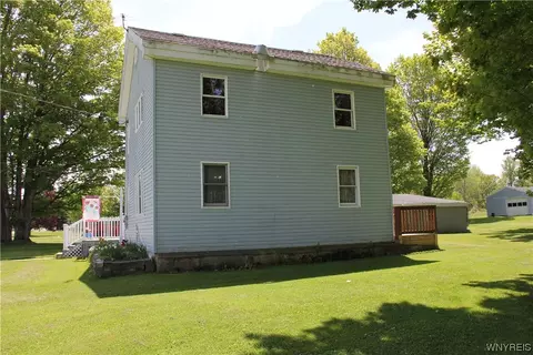 77 Delevan Ave, Delevan, NY 14042 photo 10
