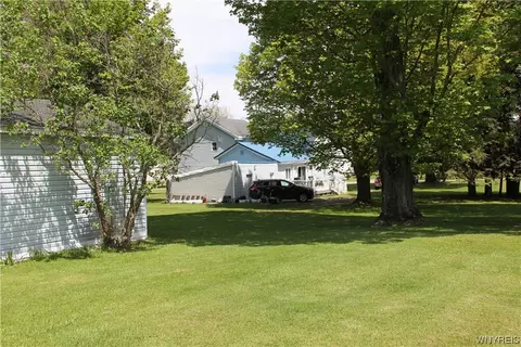 77 Delevan Ave, Delevan, NY 14042 photo 5