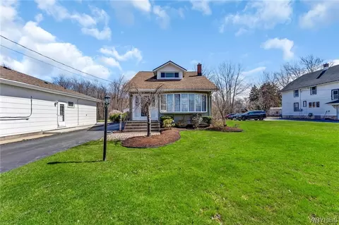 345 Getzville Rd, Amherst, NY 14226