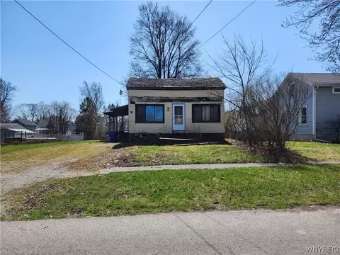 227 North Ave, Shelby, NY 14103