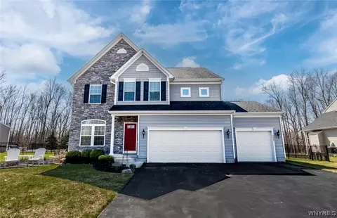5824 Monaghan Ln, Clarence Center, NY 14032