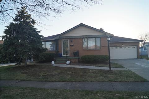 66 Harbour Ln, Cheektowaga, NY 14225