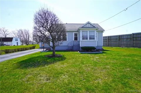 73 Hemenway Rd, Cheektowaga, NY 14225