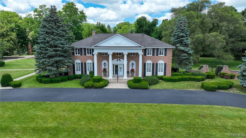 1 Sargent Dr, Lockport, NY 14094 26 Photos Movoto