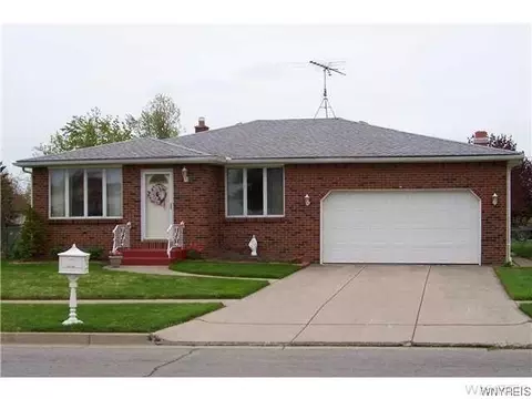 2 George Dr, West Seneca, NY 14224