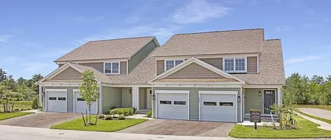 303 Carriage Ln, West Seneca, NY 14224