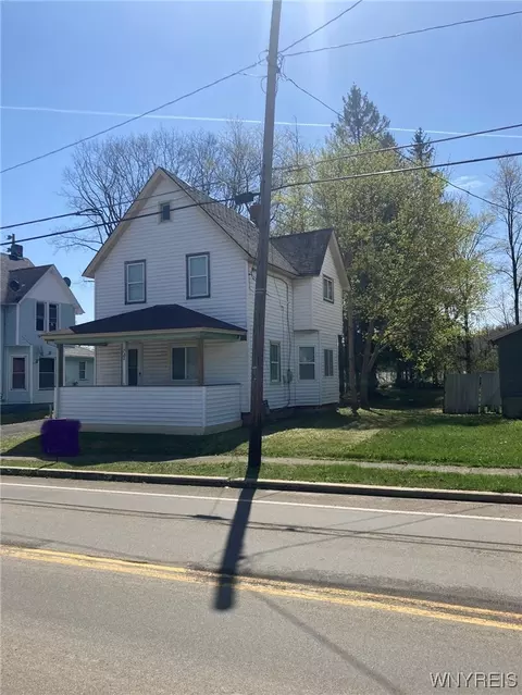 722 Wildwood Ave, Salamanca, NY 14779