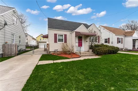 483 Southside Pkwy, Buffalo, NY 14210
