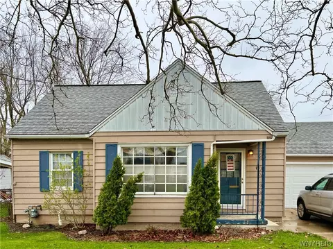 670 Brighton Rd, Tonawanda, NY 14150