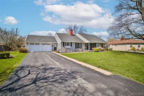 110 Westchester Rd, Amherst, NY 14221