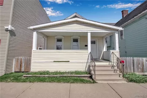 271 Oliver St, North Tonawanda, NY 14120