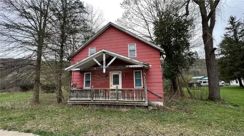 5979 Nys Route 98, Great Valley, NY 14741