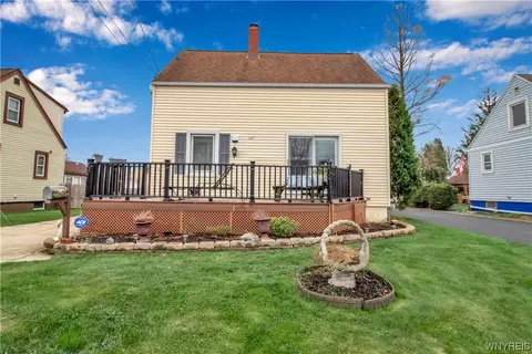 147 Northcrest Ave, Cheektowaga, NY 14225
