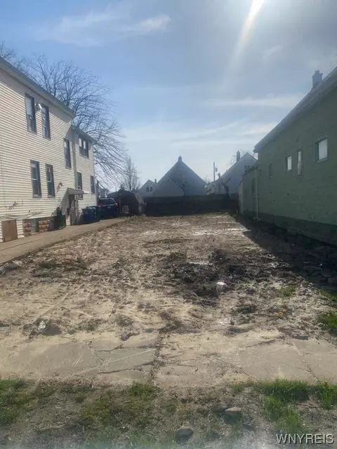 Undisclosed, Buffalo, NY 14206