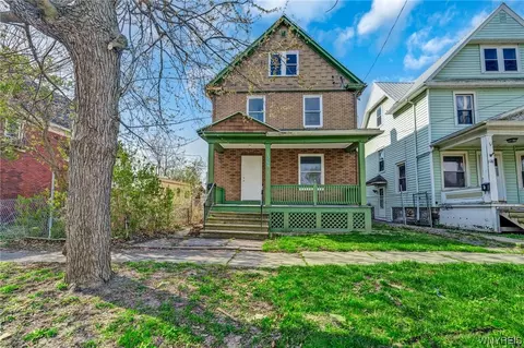 1769 Falls St, Niagara Falls, NY 14303