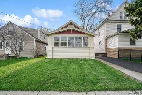 336 72nd St, Niagara Falls, NY 14304