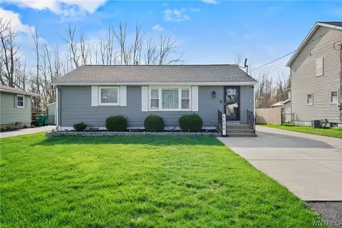 4044 Bond St, Buffalo, NY 14219