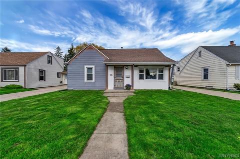 195 Knox Ave, West Seneca, NY 14224