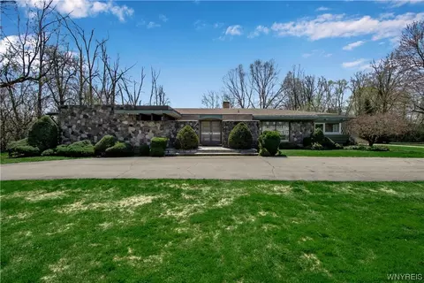 281 Lebrun Rd, Amherst, NY 14226