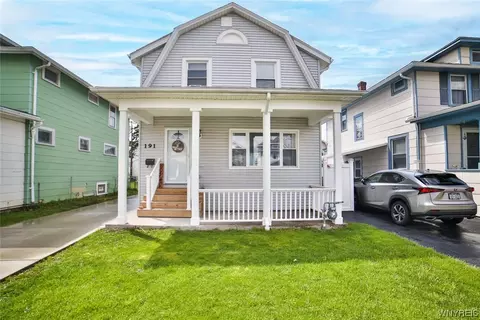 191 Wardman Rd, Kenmore, NY 14217