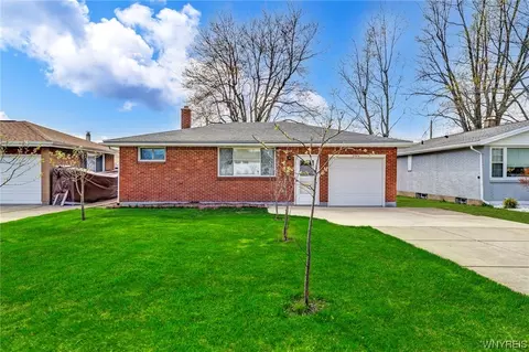2584 Parker Blvd, Tonawanda, NY 14150
