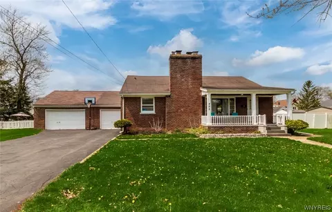 488 Fredericka St, North Tonawanda, NY 14120