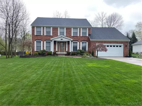 4955 Red Tail Run, Buffalo, NY 14221