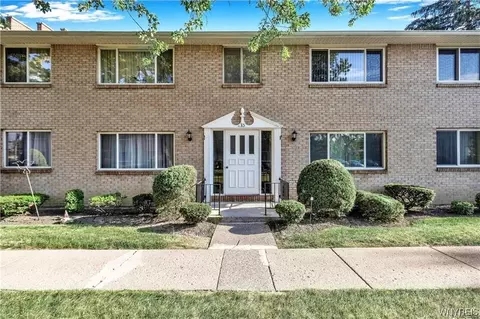 85 Old Lyme Dr #3, Amherst, NY 14221