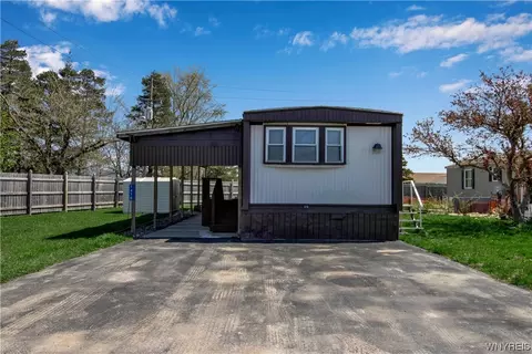 1470 East Dr, Alden, NY 14004