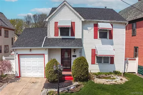 724 Northampton St, Buffalo, NY 14211