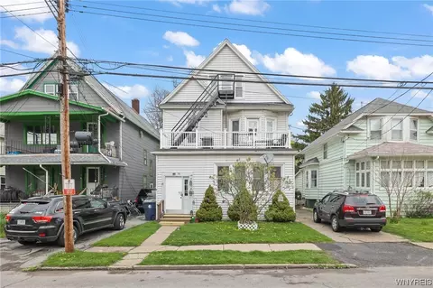 58 Parkview Ave, Lackawanna, NY 14218