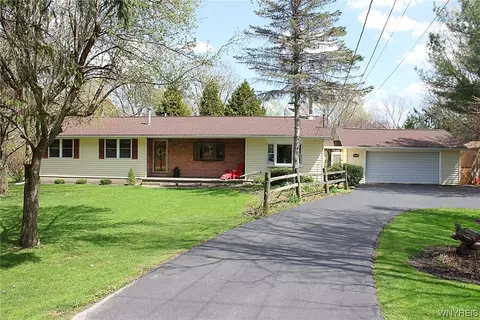 5755 Curriers Rd, Java, NY 14009