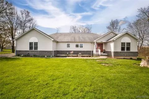 1170 Bullis Rd, Elma, NY 14059