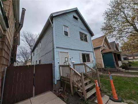 25 Jones St, Buffalo, NY 14206