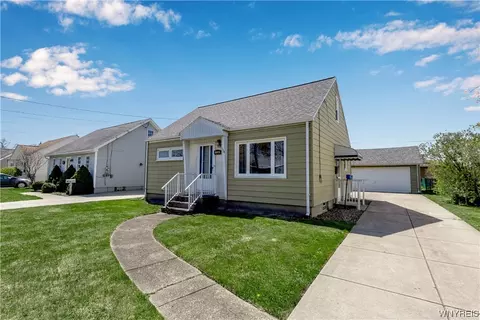 134 Standard Pkwy, Cheektowaga, NY 14227