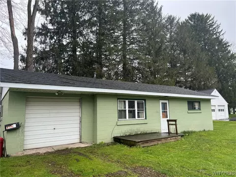 3164 Westover Rd #68, Yorkshire, NY 14173