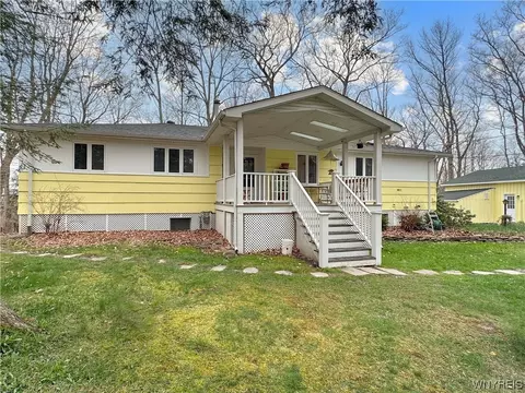 7481 Centerville Rd, Houghton, NY 14744
