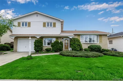 58 Rosemead Ln, Cheektowaga, NY 14227