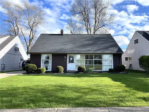 115 E Monmouth Ave, Tonawanda, NY 14150