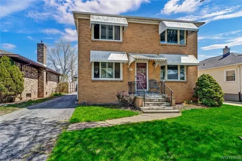 65 Delaney Ave, Buffalo, NY 14216