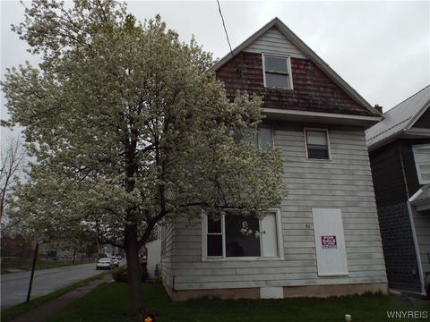 64 Center St, Lackawanna, NY 14218